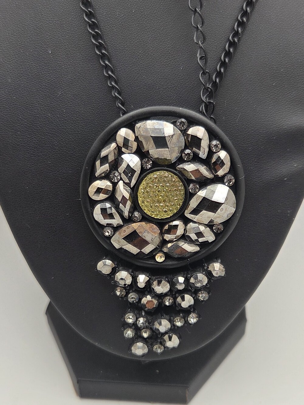 SIMON CHANG Signed Black Metal Mosaic Medallion Statement Pendant Necklace